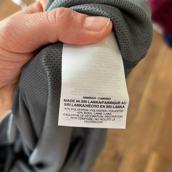 Women’s Nike Running Dri-Fit Hooded Pullover - Picture 8 of 9